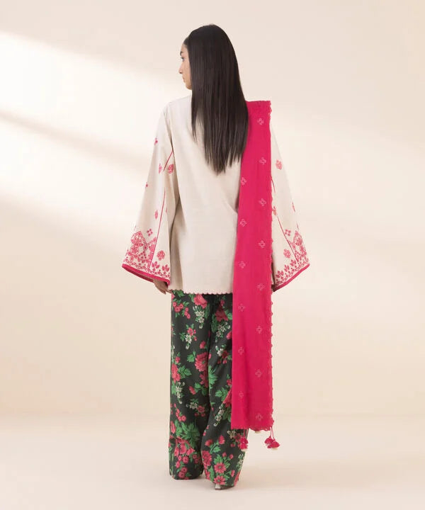 3 Piece - Embroidered Lawn Suit e-Multi Mart Zone